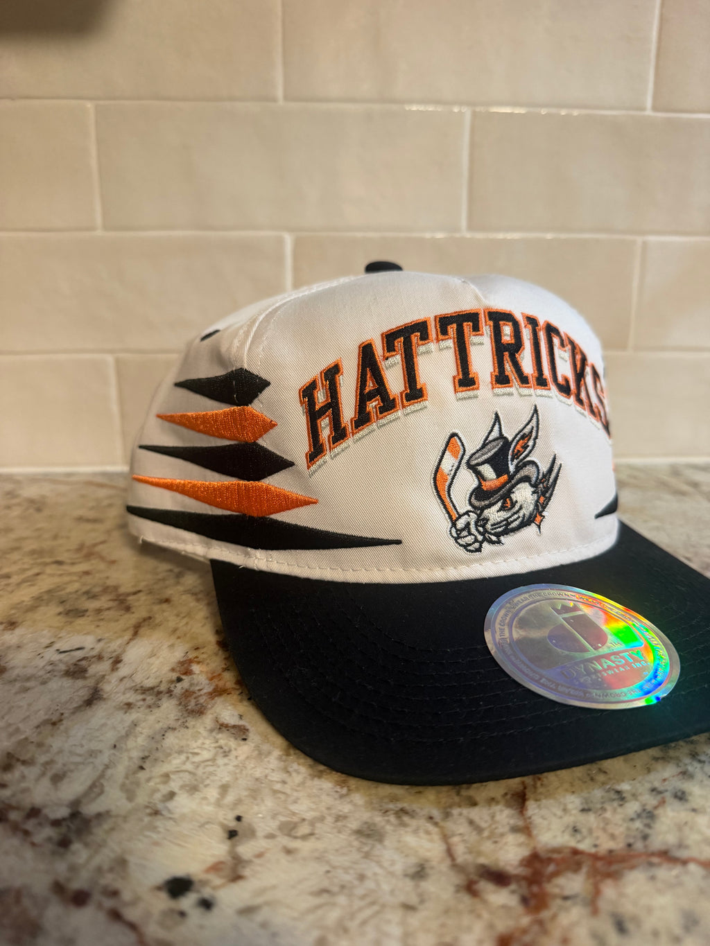 NEW Retro White Diamond Checkerboard